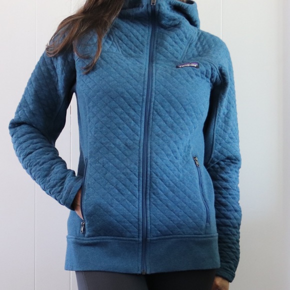 Patagonia Tops - Patagonia Organic Cotton Quilt Hoodie